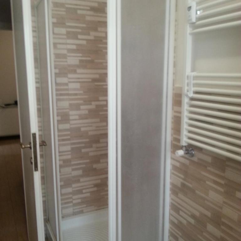 Home Sweet Home - Appartamento con 2 Camere da Letto e Balcone - 5