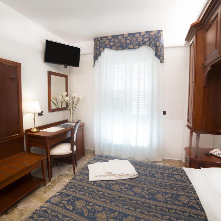 Hotel La Giara - Camera Comfort Matrimoniale/Doppia con Letti Singoli - 6