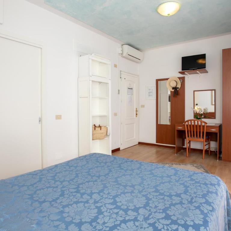 Hotel Panama - Camera Familiare - 9