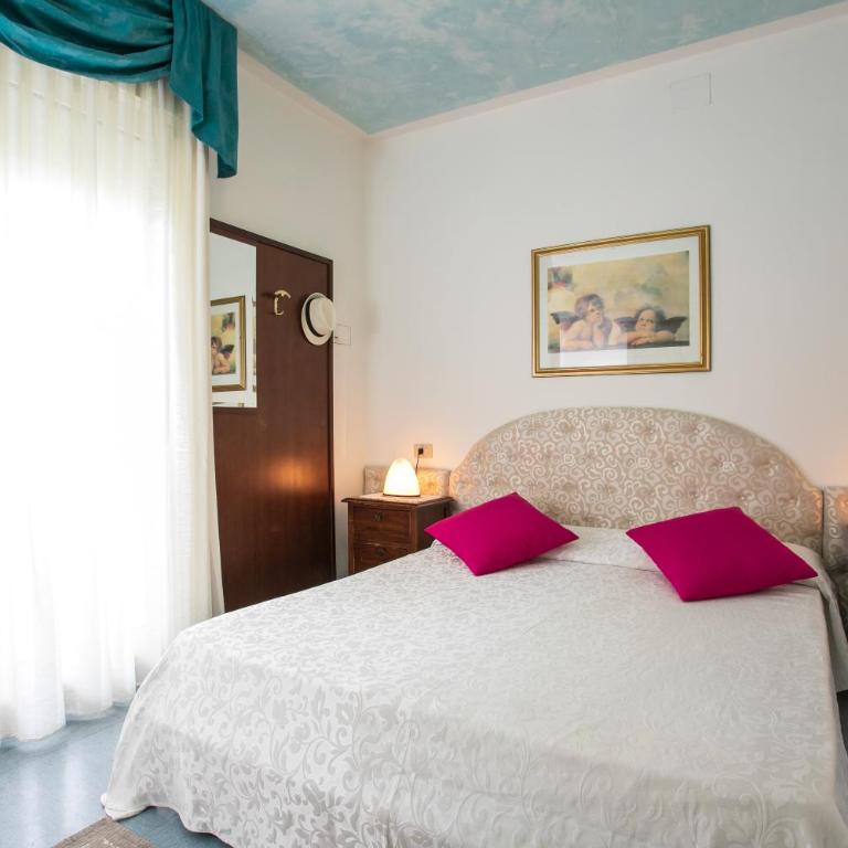 Hotel Elpiro - Camera Matrimoniale Economy - 8