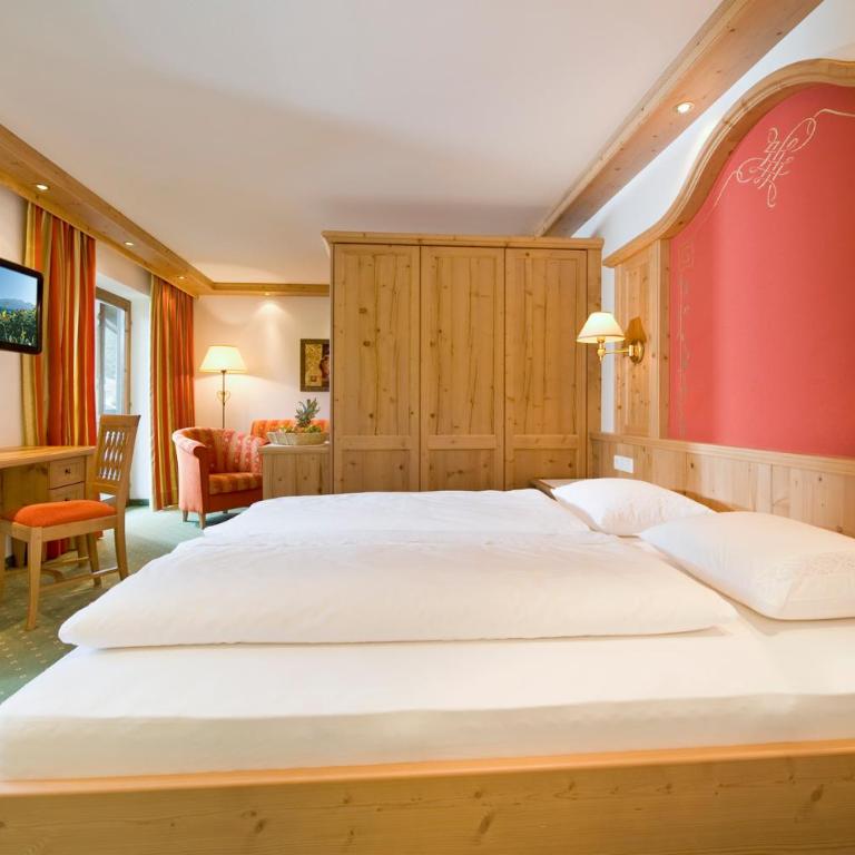 Landhotel Föhrenhof Ellmau - Junior Suite mit Bergblick - 3