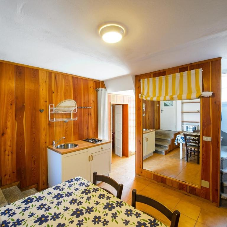 Charming villa Il Motto with pool - Villa - 38