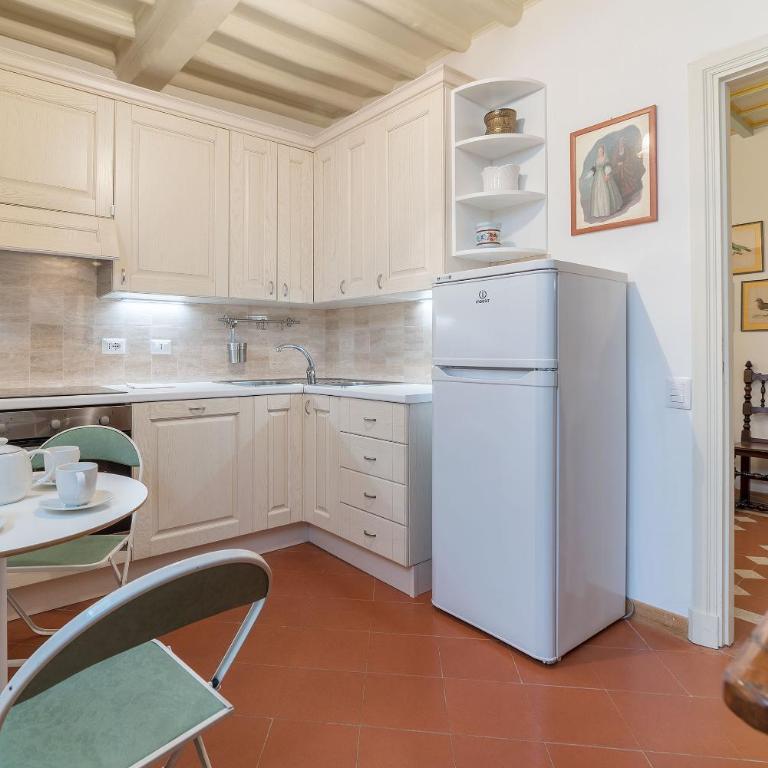 Campitelli Fascinating Apartment - Apartment - 27