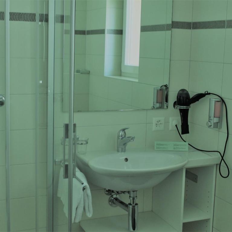 Hotel Excelsior - Standard Doppel- oder Zweibettzimmer - 1
