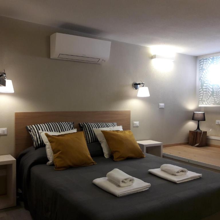 Santa Marta Rooms - Vernazza - Two-Bedroom Suite with Terrace - 17