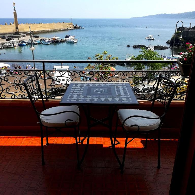B&B la spiaggetta di Stazzo - Camera Tripla Deluxe con Vista Mare - 31