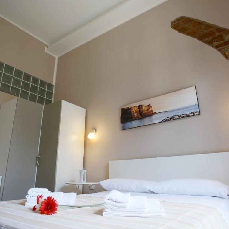 Vic' Street B&B - Camera Matrimoniale con Bagno Privato - 3