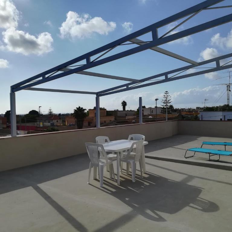 Lolita Studios - Monolocale su 2 Livelli - 2