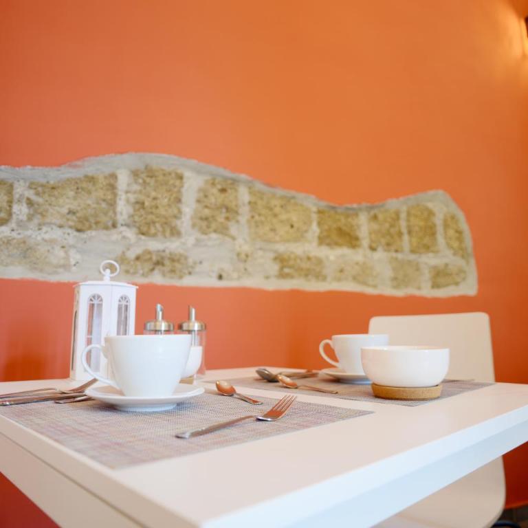 Vic' Street B&B - Camera Matrimoniale con Bagno Privato - 10