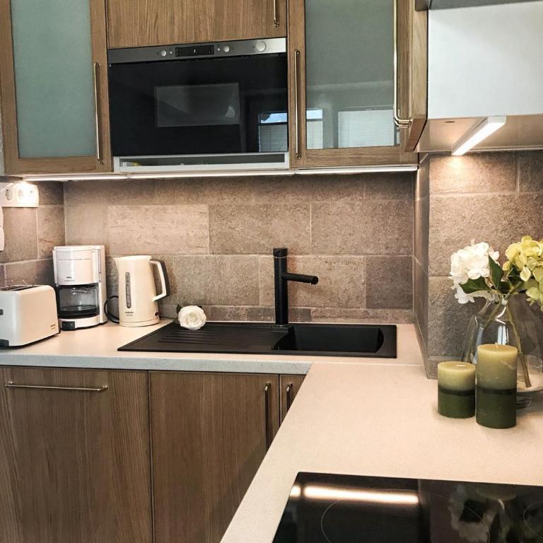 Golden GaPa Central Large Family Apartment 24 - Apartment - 25