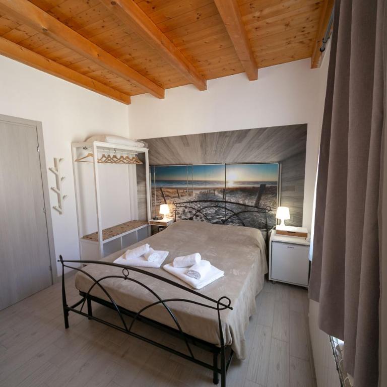 Casa Lagunare Ormeggio 12 - Camera Matrimoniale Deluxe con Vista Mare e Vasca - 2