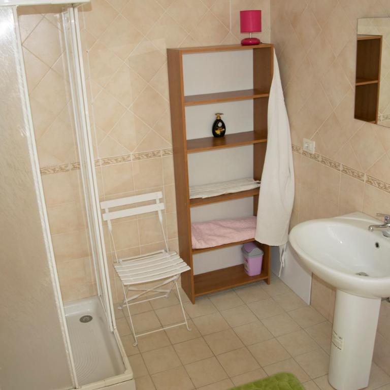 B&B Myrta Maria - Triple Room - 13