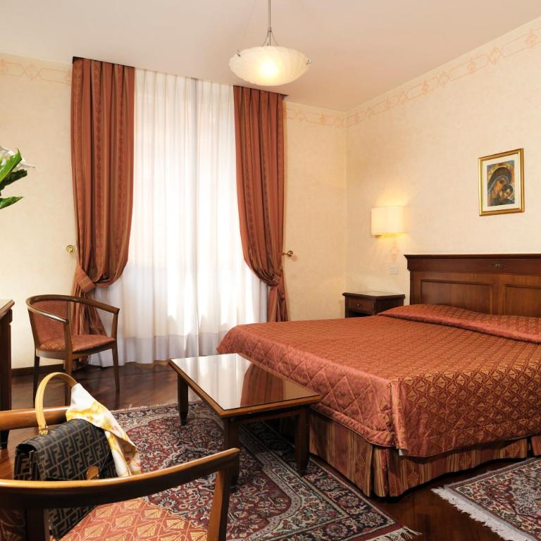 Hotel Torino - Camera Matrimoniale - 2