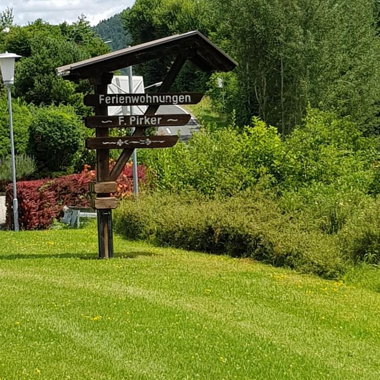 Ferienwohnungen Pirker - Apartment mit Blick auf die Berge - 12
