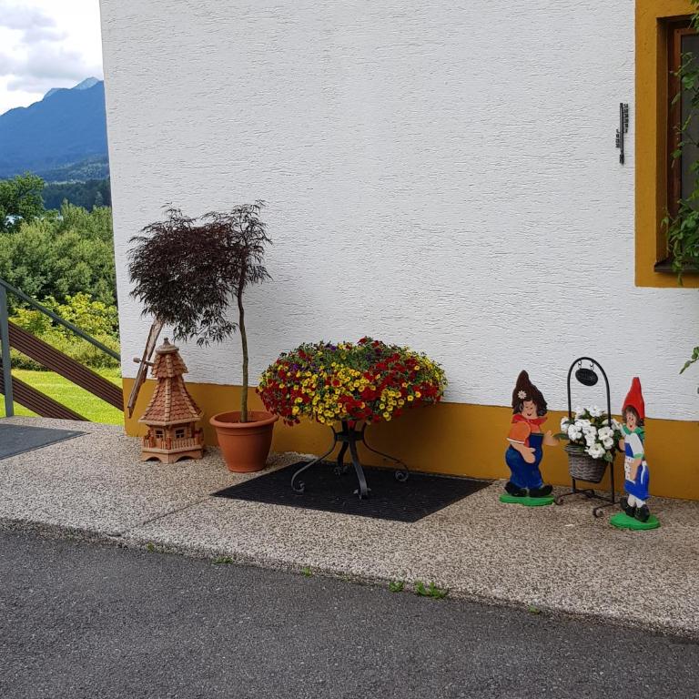 Ferienwohnungen Pirker - Apartment mit Blick auf die Berge - 11
