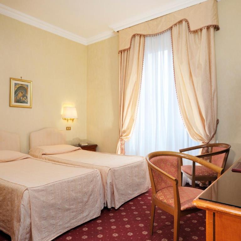 Hotel Torino - Camera Matrimoniale - 5