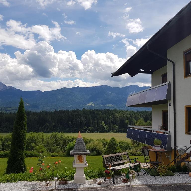 Ferienwohnungen Pirker - Apartment mit Blick auf die Berge - 8