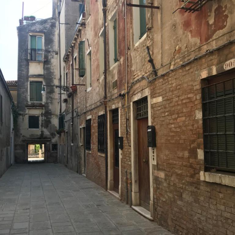 Residenza Veneziana - CIN ITO27042C22B18C2YZ - Apartment - 11