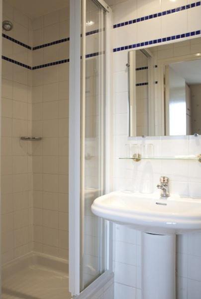Hôtel Transcontinental - Chambre Simple Standard - 1