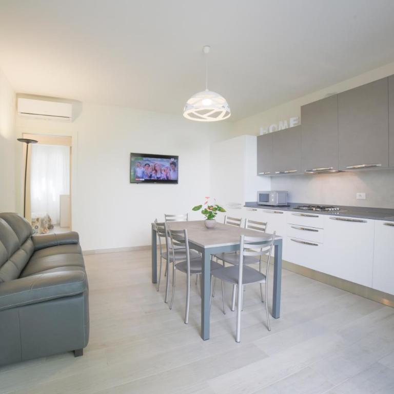Domus Fiorita - Appartamento con 2 Camere da Letto - 17