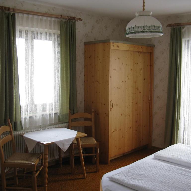 Haus Pfarrkirchner - Apartment mit 2 Schlafzimmern und Balkon - 6