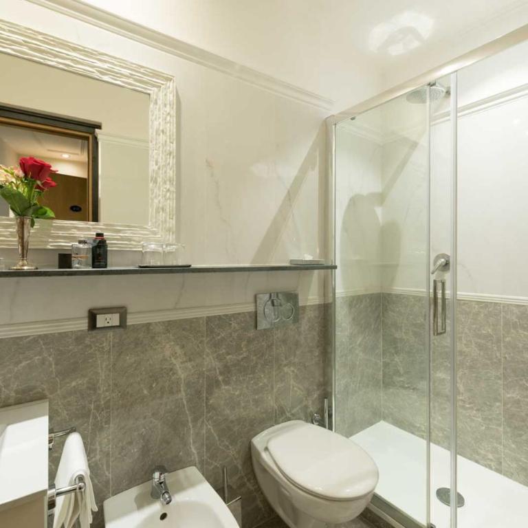 DK Suites - Camera Matrimoniale/Doppia con Letti Singoli con Bagno Privato - 1