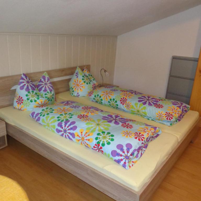 Gästehaus Eschenhof - Familienzimmer - 1