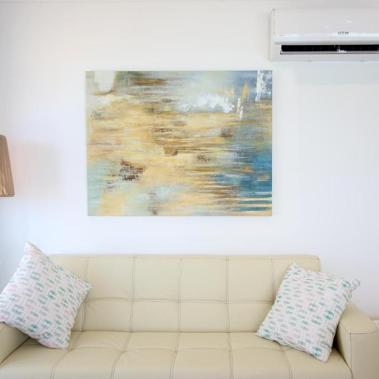 Apartamentos Óliver Playa - Este apartamento está ubicado en la tercera planta, ofrece vistas panorámicas al mar y dispone de 2 dormitorios y terraza. - 1