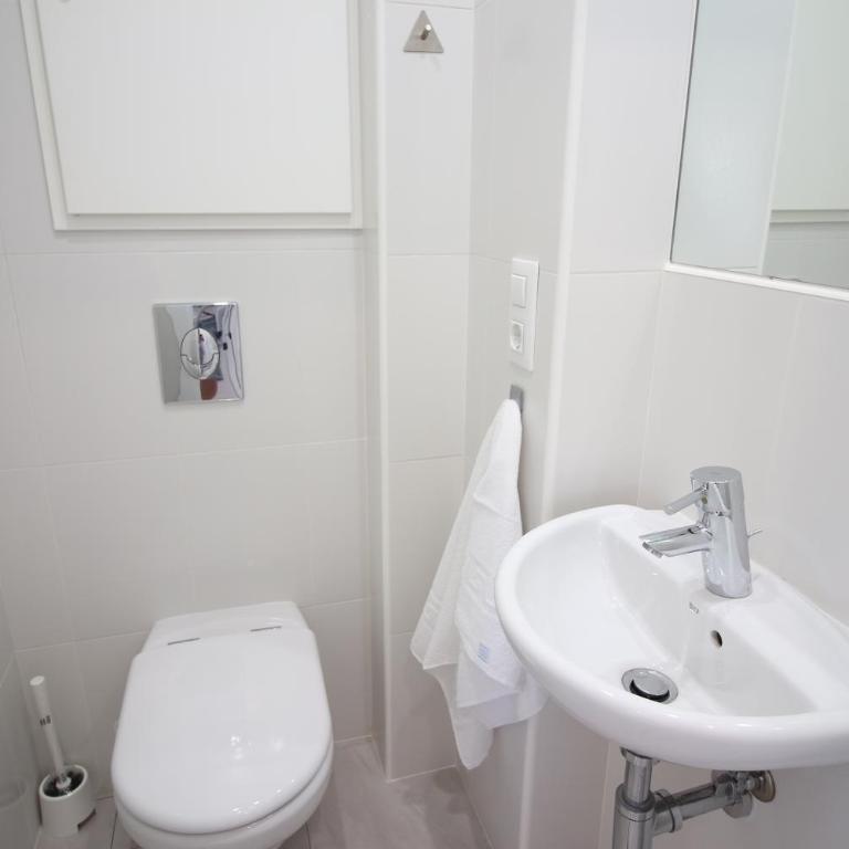 Apartamentos Óliver Playa - Este apartamento está ubicado en la tercera planta, ofrece vistas panorámicas al mar y dispone de 2 dormitorios y terraza. - 11