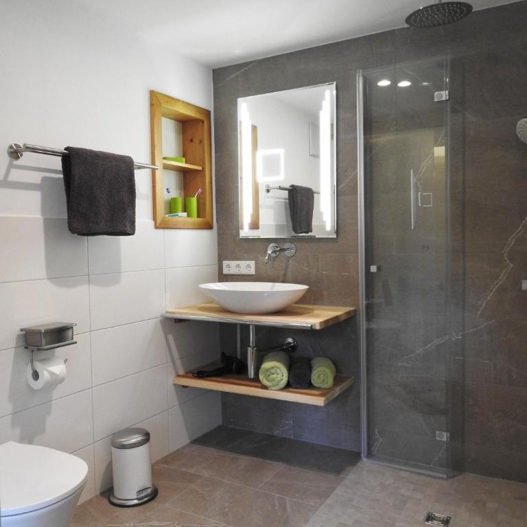 Leos Alpenblume inklusive Sommer Bergbahnticket - Apartment mit 2 Schlafzimmern - 13