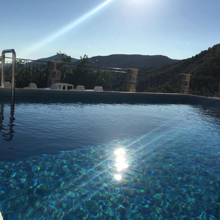 Luka Villa - Villa - 1