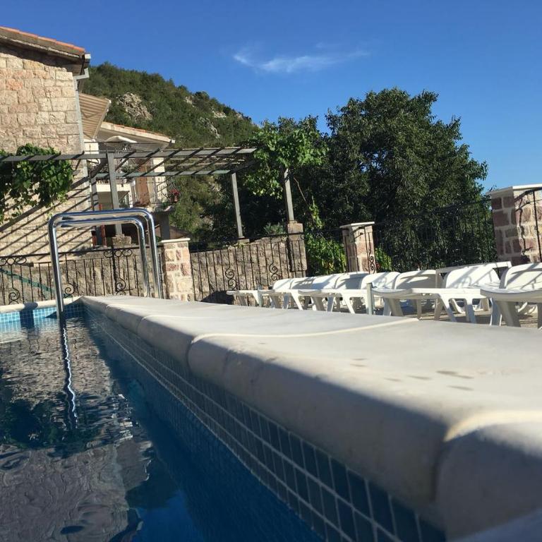Luka Villa - Villa - 11