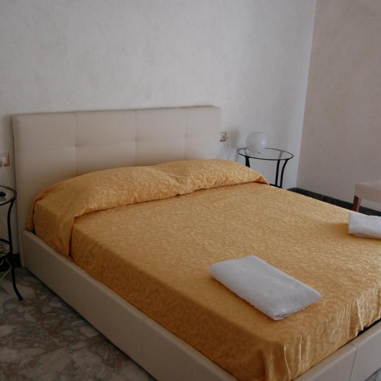 Manzoni Suite - Double Room with Private Bathroom - 15