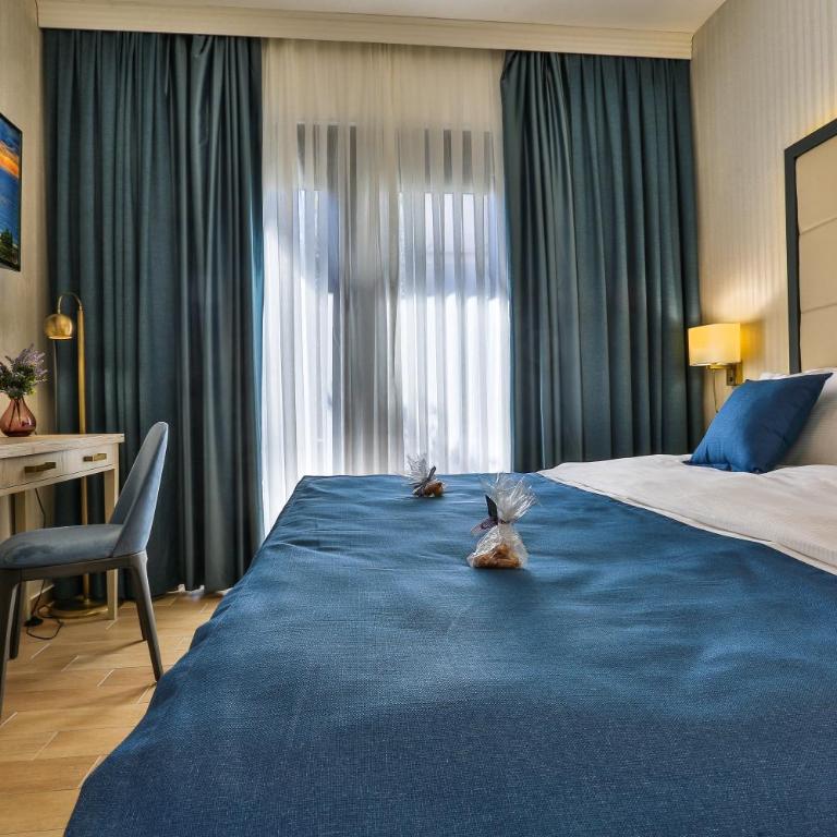 Hotel Harmony by Aycon - Standard Double Room with Mountain View - 2