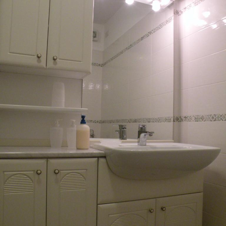 Tetto Nuovo B&B - Chambre Double ou Lits Jumeaux avec Salle de Bains Privative - 1