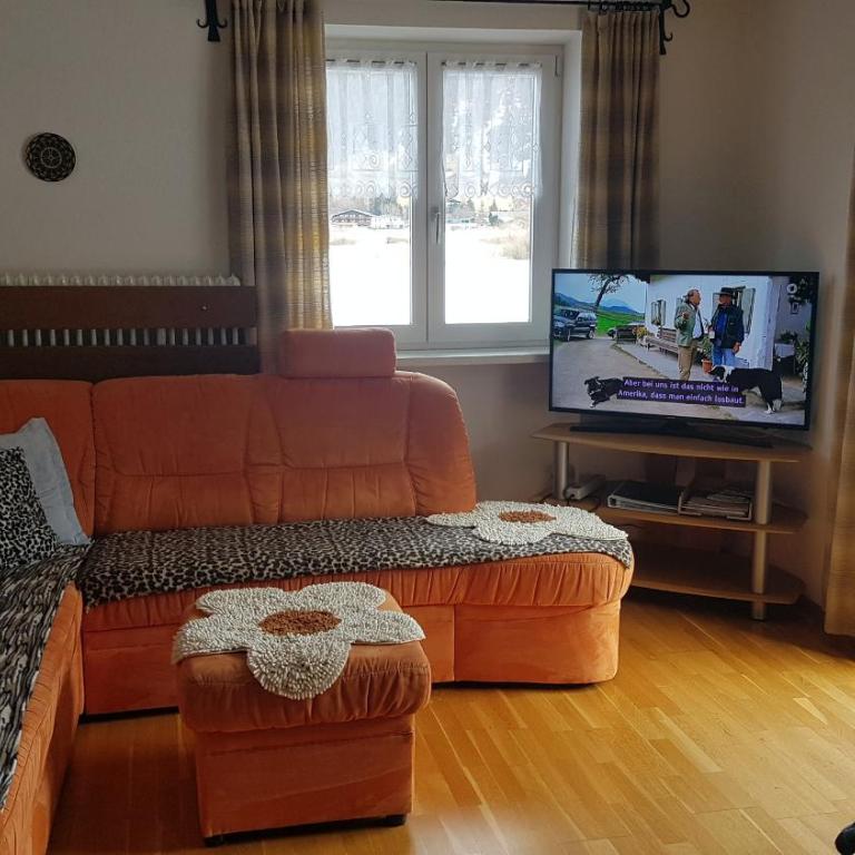 Appartement Weissbacher - Big Two-Bedroom Apartment with Balcony and Mountain View - 16