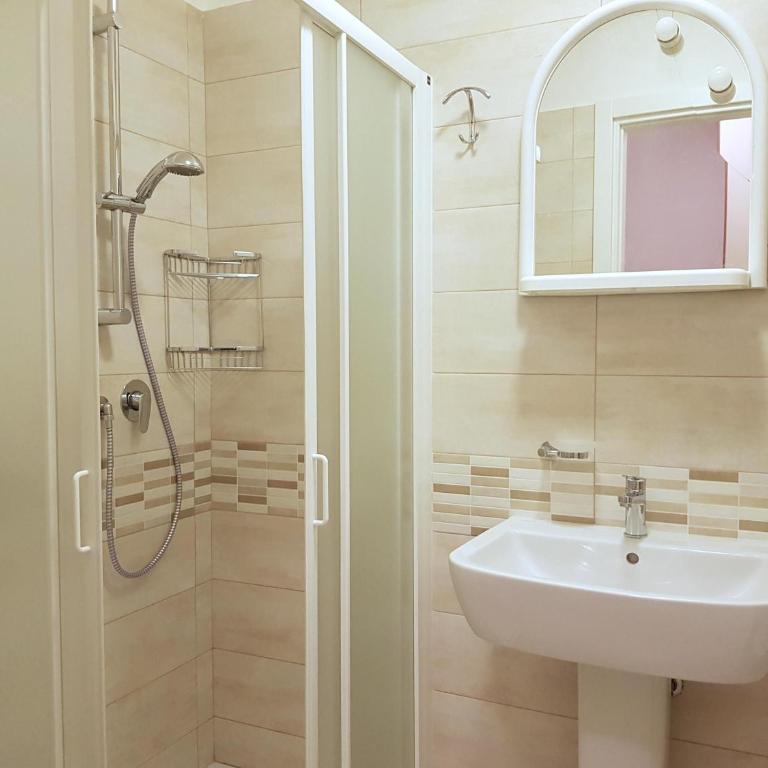 International - Appartamento Monolocale con Vista Mare - 11