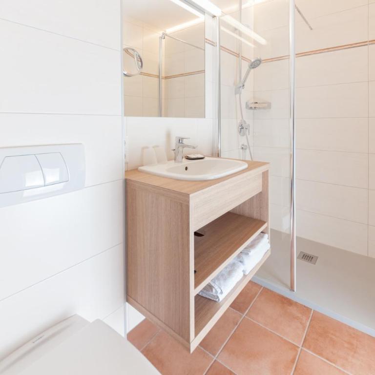Pension Oberjörg - Deluxe Doppelzimmer mit Balkon - 4