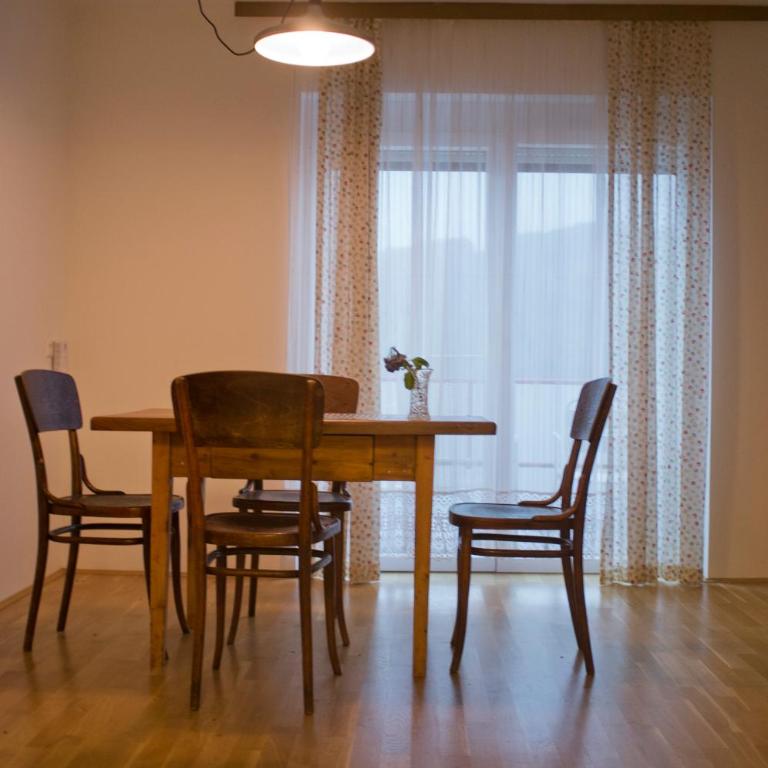 Seehaus Feichter - Bungalow am Wasser - 2