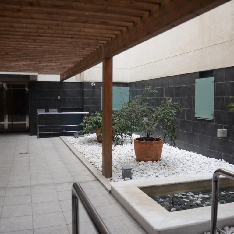 EnjoyGranada EMIR 3F - POOL, GYM & Free Parking - Apartment - 24