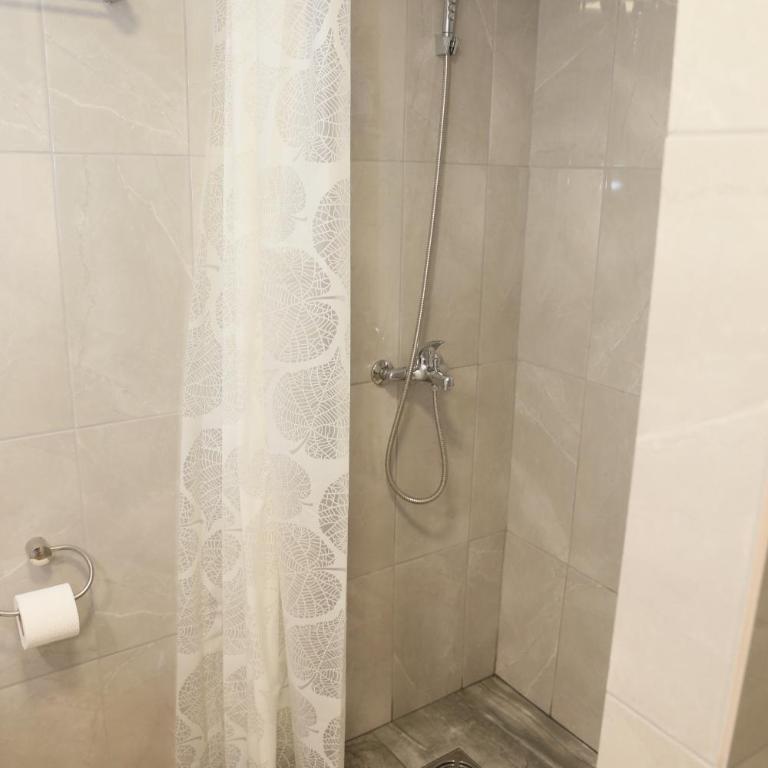 Apartman Centar 1 - Apartment - 14