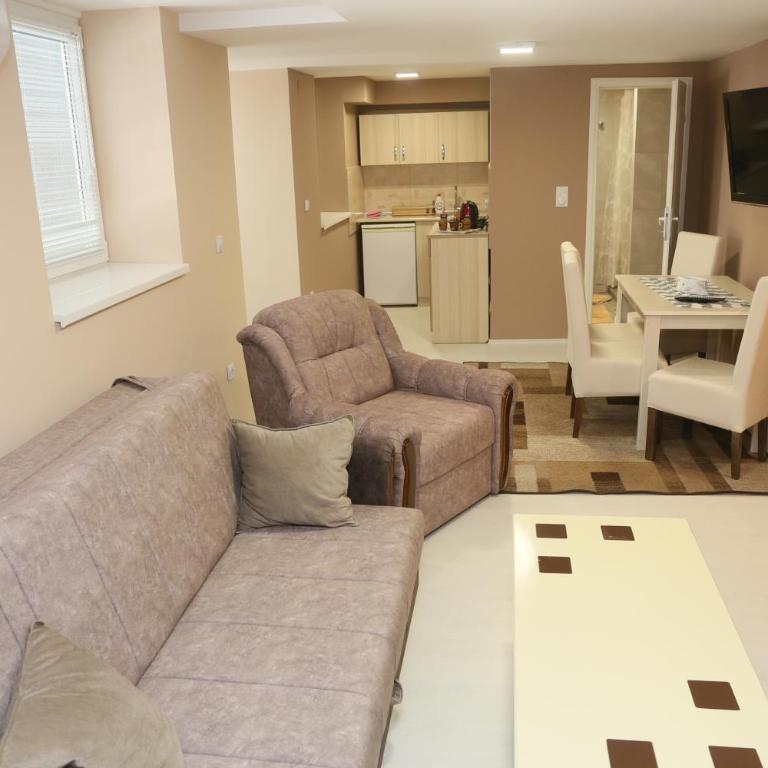 Apartman Centar 1 - Apartment - 2