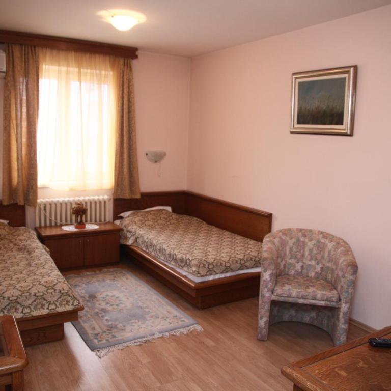 Garni Hotel PBG - Double or Twin Room - 5