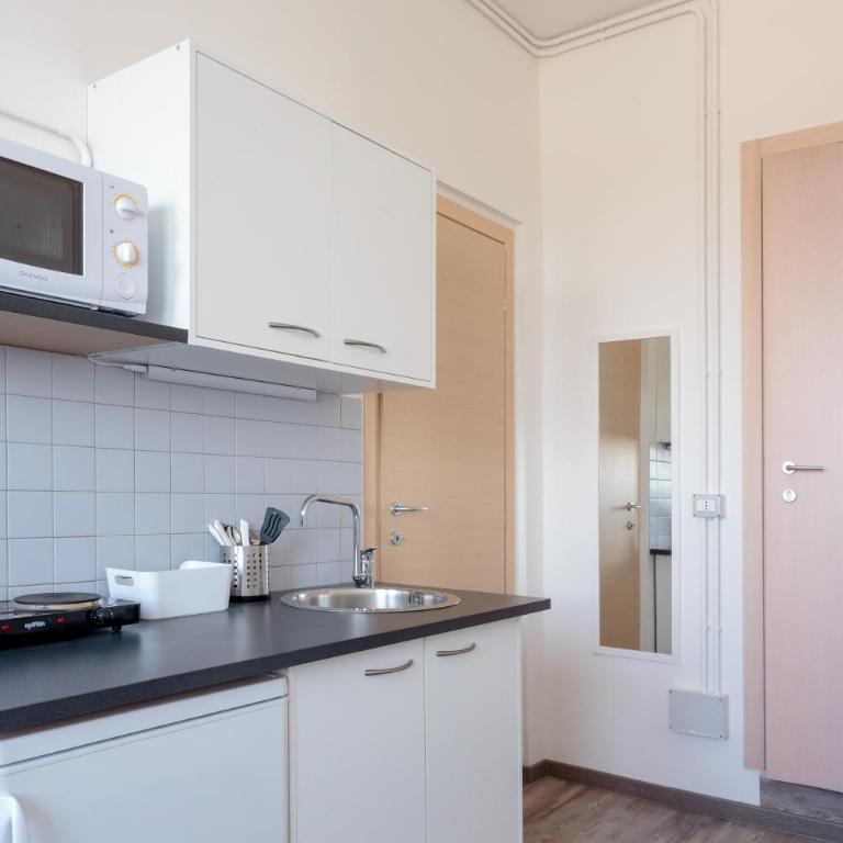 Rimini Youth Apartment - Camera Matrimoniale - 8