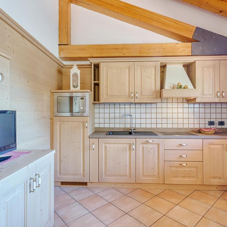 Residence Ronchi - Suite con Vista Lago - 10