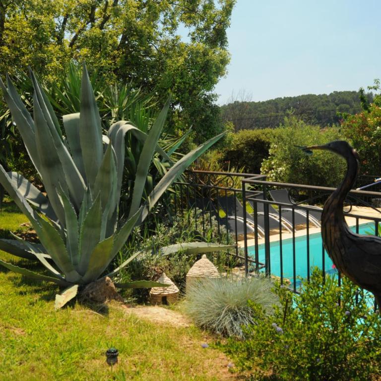 Villa Oïa - Chambre Double - Vue sur Piscine - 15