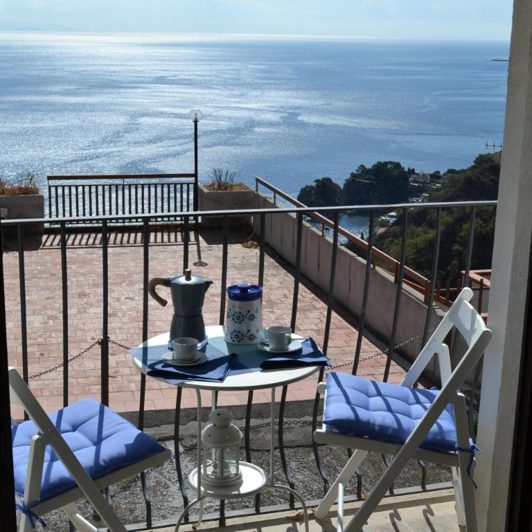 Charming Place 2 Taormina - Appartamento - 5