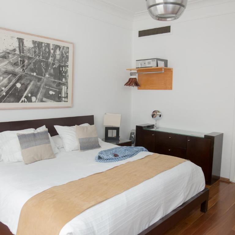 Casa Comtesse - Deluxe King Room - 1