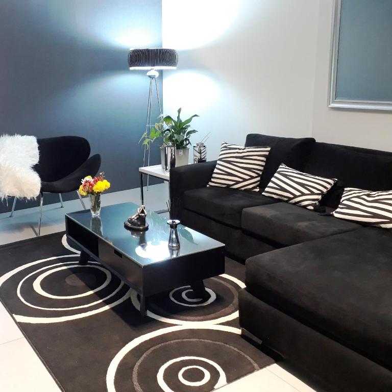 Apartamentos CR - Apartamento con balcón - 11