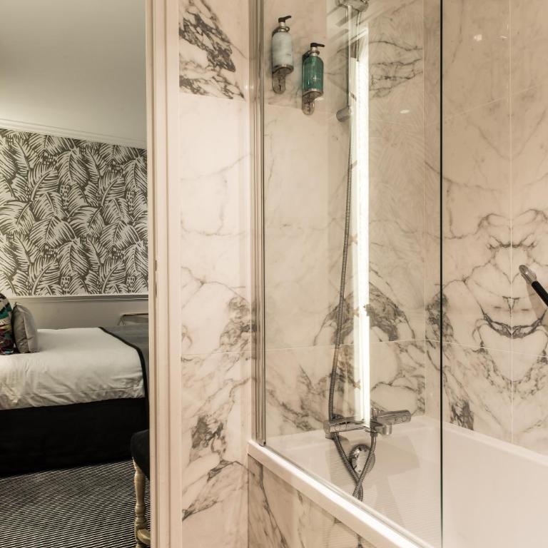 Hôtel Jardin Le Bréa - Chambre Double ou Lits Jumeaux Supérieure - 2